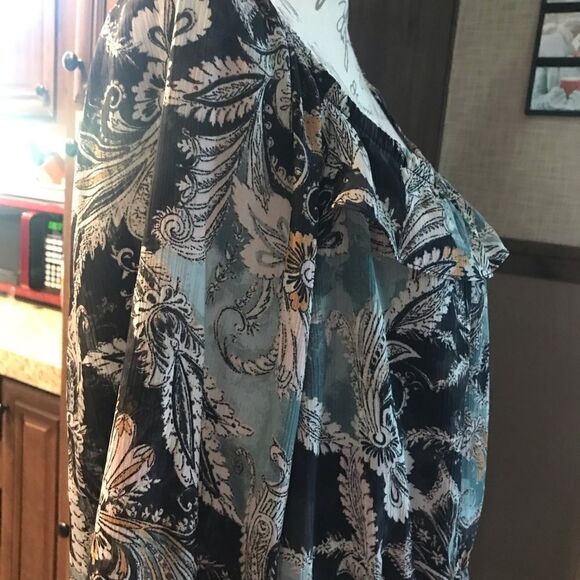 Paisley Off The Shoulder Peplum Top Plus Size - Picture 6 of 13